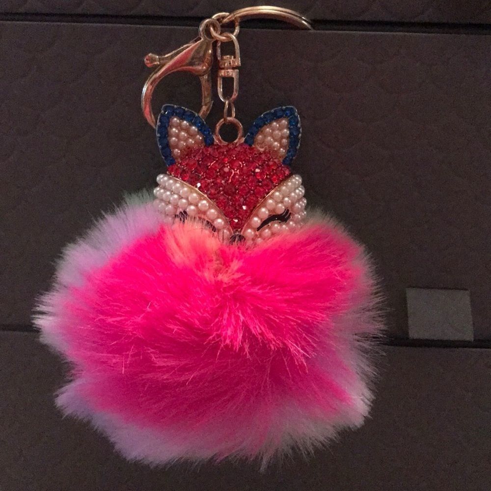 New‼️Cat 🐱 Multi Color Rhinestone PomPom Keychain - Picture 2 of 5